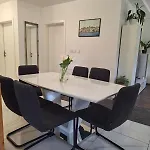 빌라 Laura 말린스카